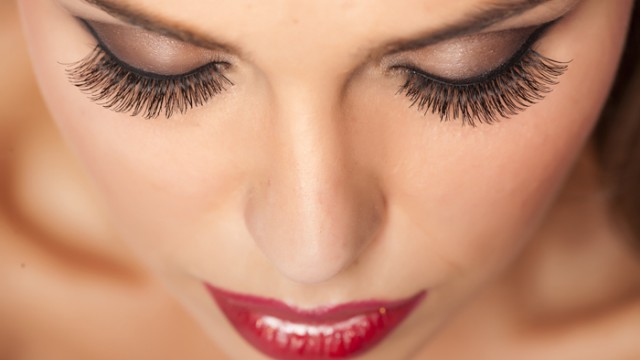 February Valentine's Day Luscious Lash Special